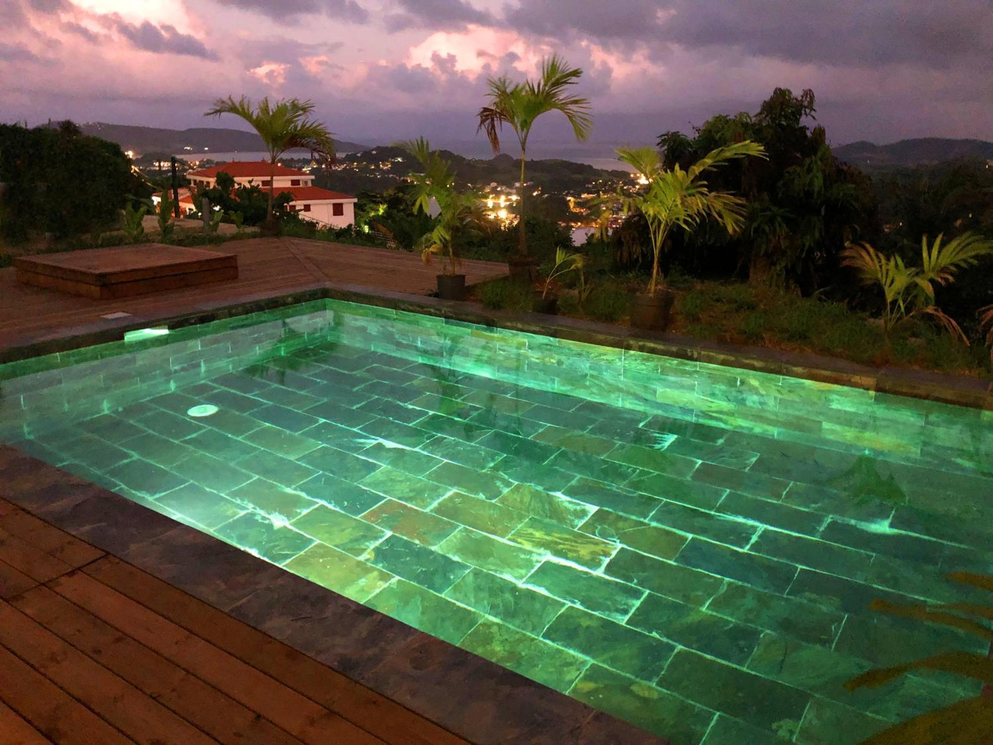 F3 Hibiscus - Piscine Chauffee - Vue Mer - 9 Min De La Plage - Ti Zwezo Paradi 拉特里尼泰 外观 照片